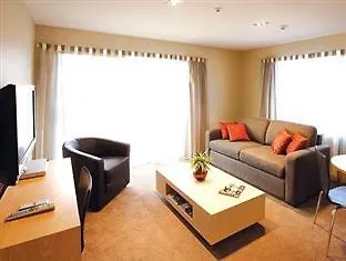Tower Junction Motor Lodge: Central Stay with Free Railway Shuttle Christchurch Motel
