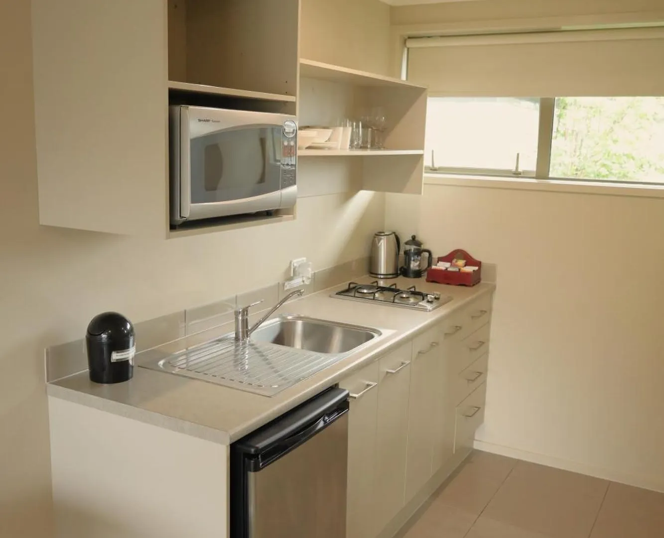 Tower Junction Motor Lodge: Central Stay with Free Railway Shuttle Christchurch Motel