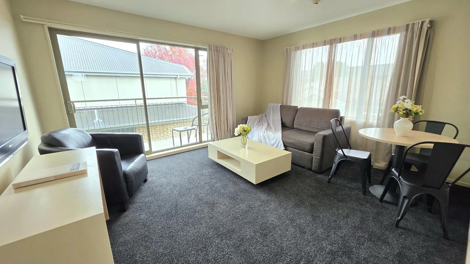 Motel Tower Junction Motor Lodge: Central Stay with Free Railway Shuttle Christchurch