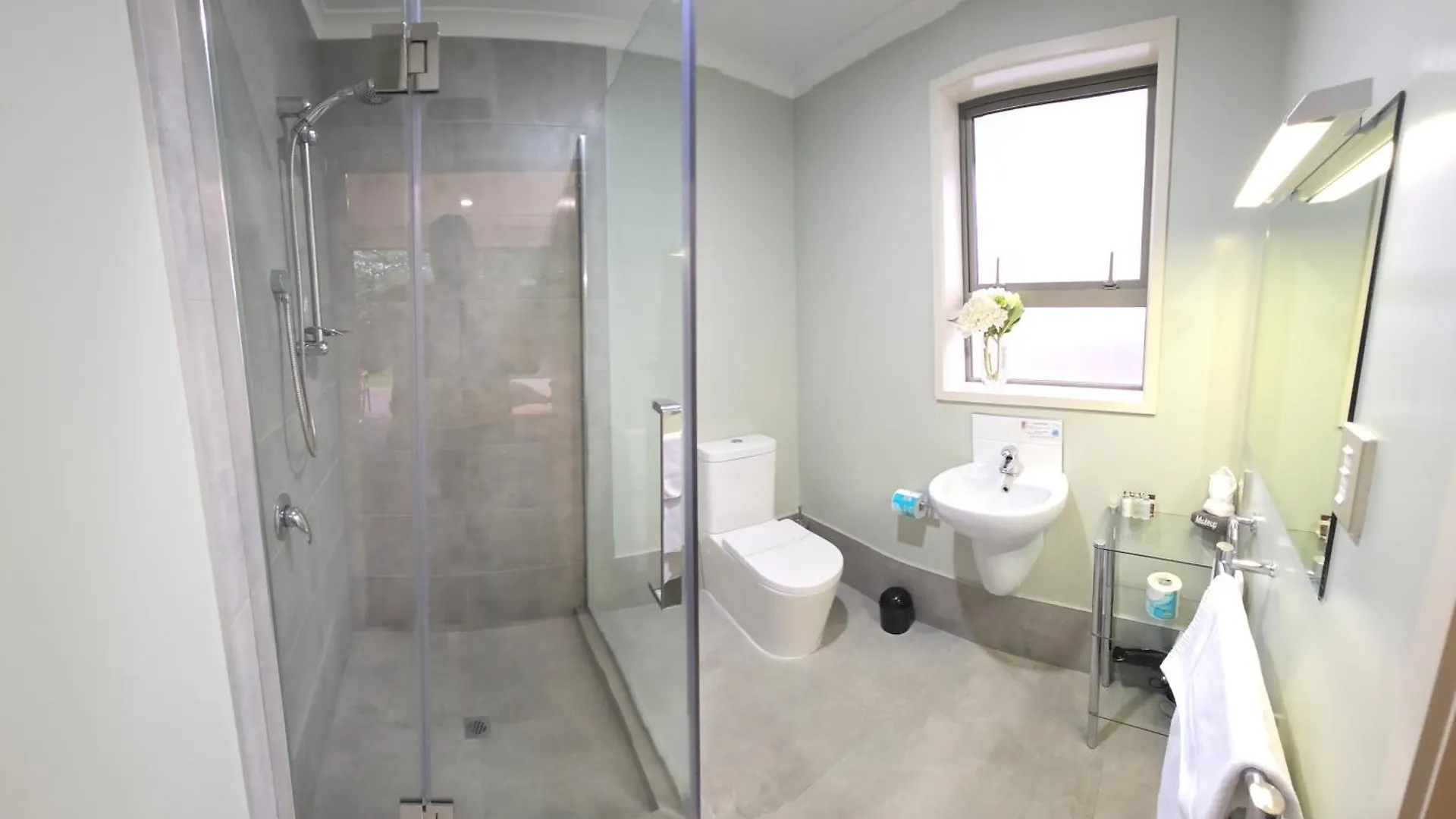 Tower Junction Motor Lodge- Motel With Airport And Railway Station Shuttle Service Christchurch