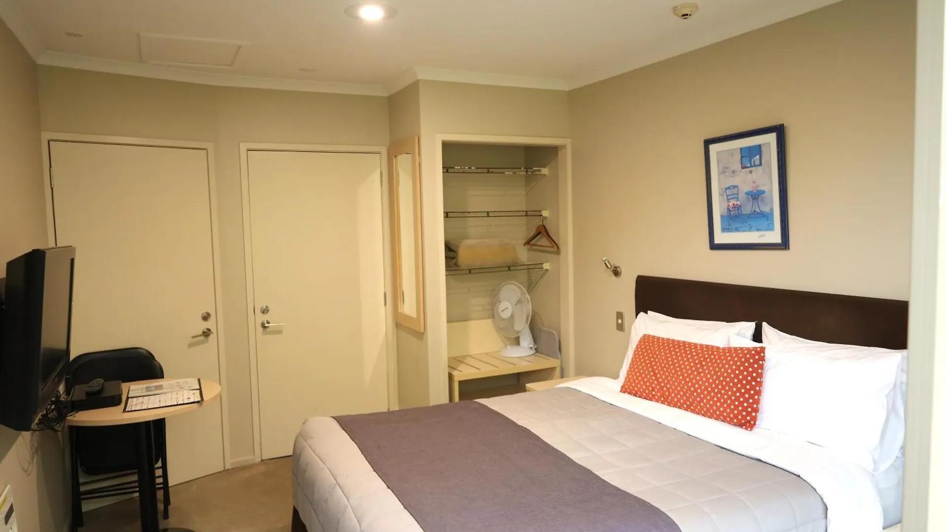 Tower Junction Motor Lodge- Motel With Airport And Railway Station Shuttle Service Christchurch
