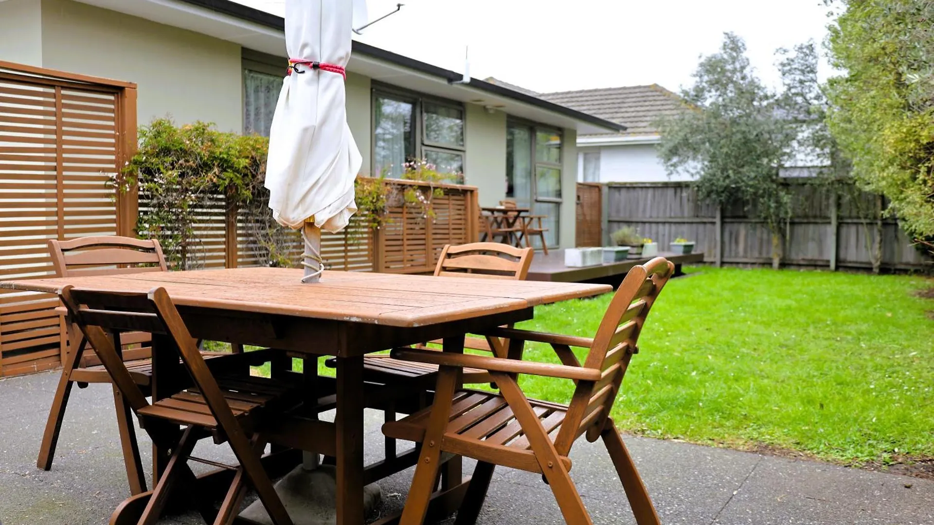 **** Motel Tower Junction Motor Lodge: Central Stay with Free Railway Shuttle Christchurch New Zealand