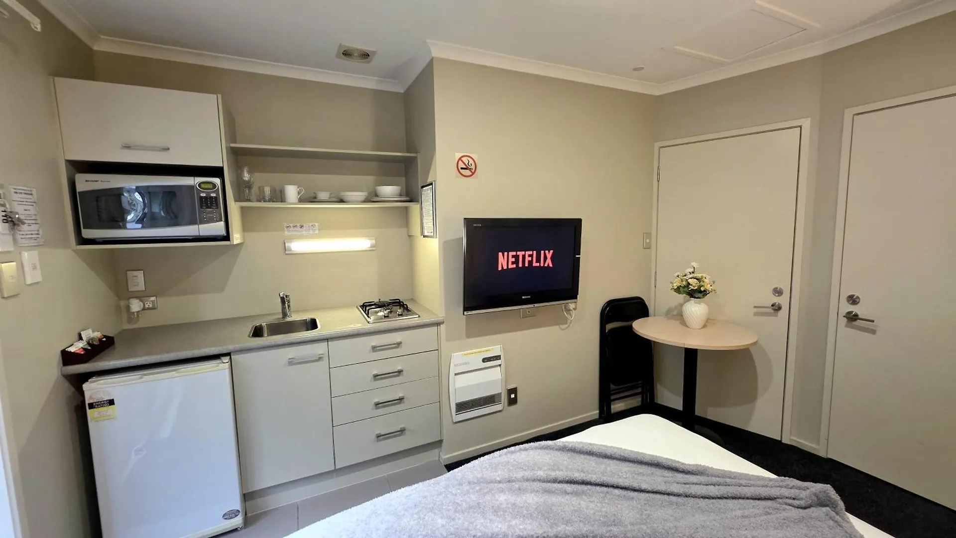 Tower Junction Motor Lodge: Central Stay with Free Railway Shuttle Christchurch Motel