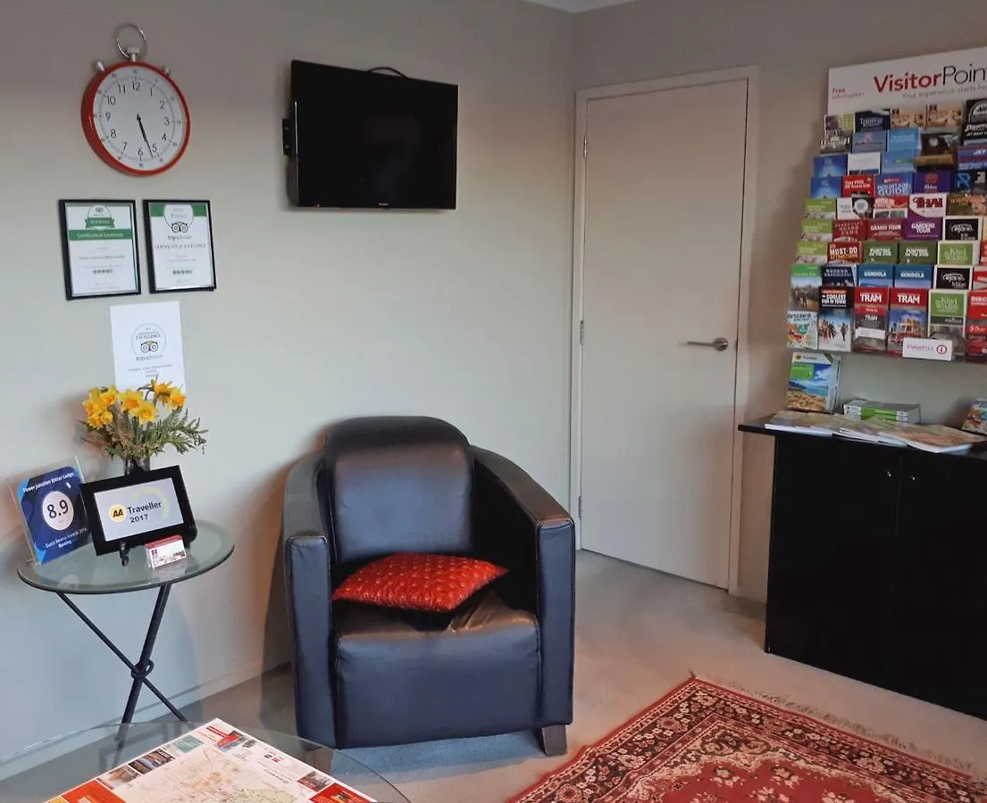 Tower Junction Motor Lodge- Motel With Airport And Railway Station Shuttle Service Christchurch