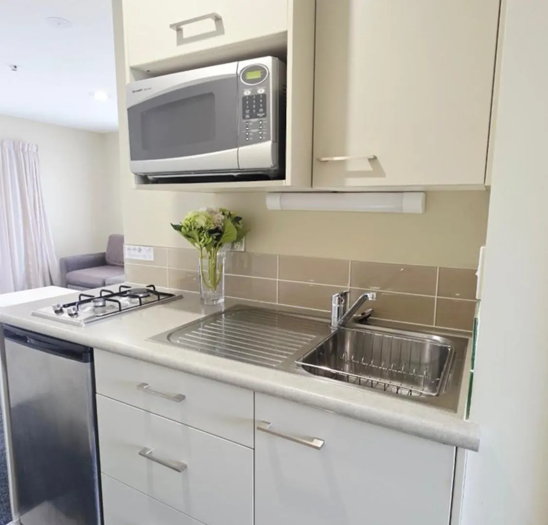 Motel Tower Junction Motor Lodge: Central Stay with Free Railway Shuttle Christchurch